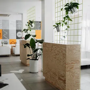 The Pure, Frankfurt, A Member Of Design Отель