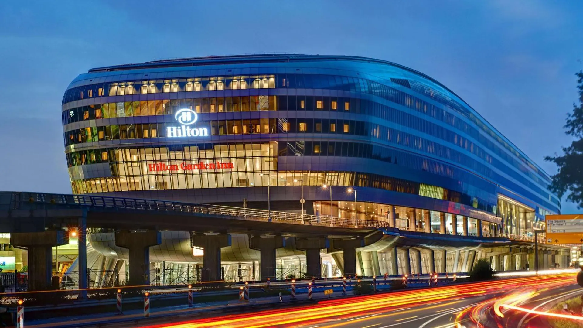 Hilton Garden Inn Frankfurt Airport contacts
